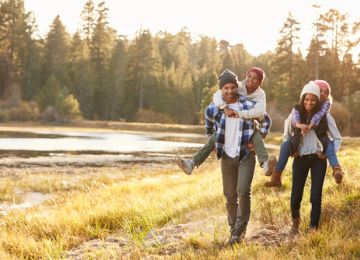 Fun Things To Do Outdoors With Your Family This Fall