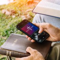 AI and Religion: Influences on Spiritual Practices