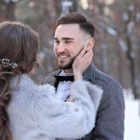 What to Wear to a Winter Wedding