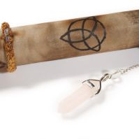 8 Witchcraft Symbols and What They Mean