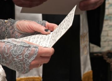 How To Write Your Own Wedding Vows