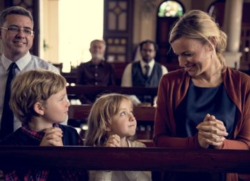 How To Introduce Your Children to Church Services