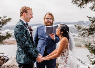 What To Know About Nonreligious Wedding Ceremonies and Scripts