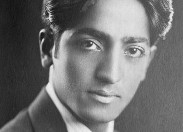 Krishnamurti and Present Moment Awareness