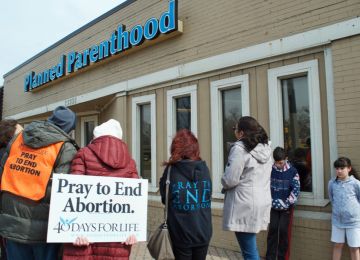 Pro-Life Activists Allowed to Hold Protests Despite Coronavirus Restrictions