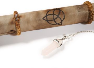 8 Witchcraft Symbols and What They Mean