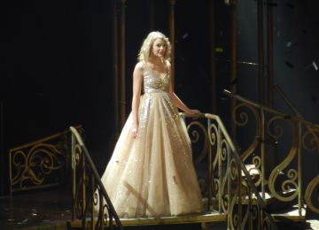 Who Will Officiate Taylor Swift's Wedding Ranking the Top 10 Candidates (Plus a Dark Horse)