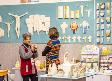 How To Host a Successful Fair-Trade Booth