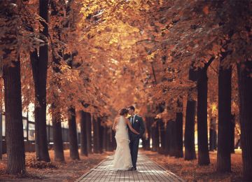 What You Should Know About Planning Autumn Nuptials